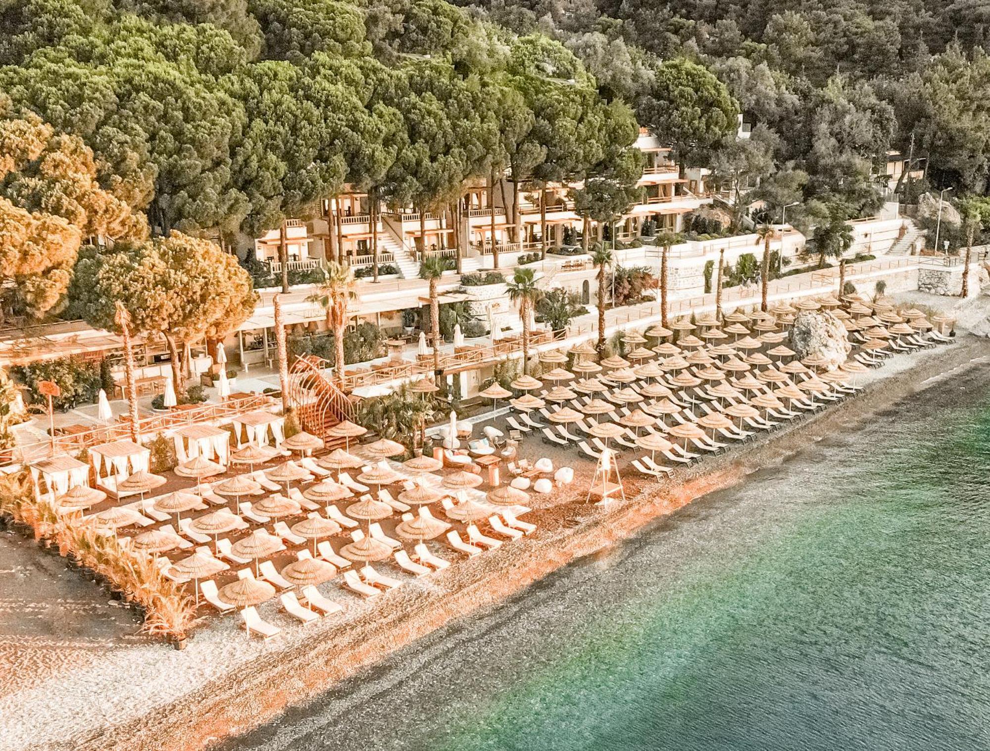 Pilos Hotel