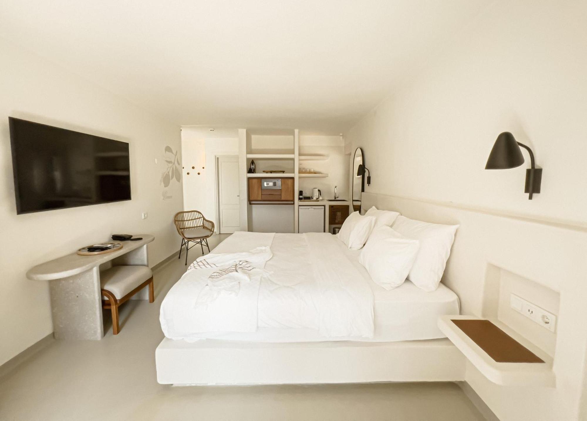 Hotel Pilos 3*